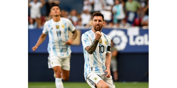 Messi prende parte a due partenze per la nazionale